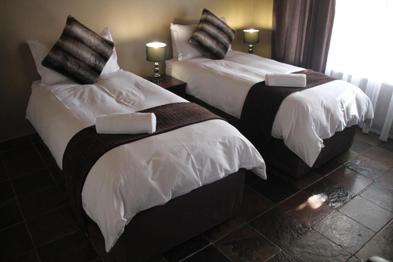 Casa Leitao Lodge พาลาบอร์วา ภายนอก รูปภาพ