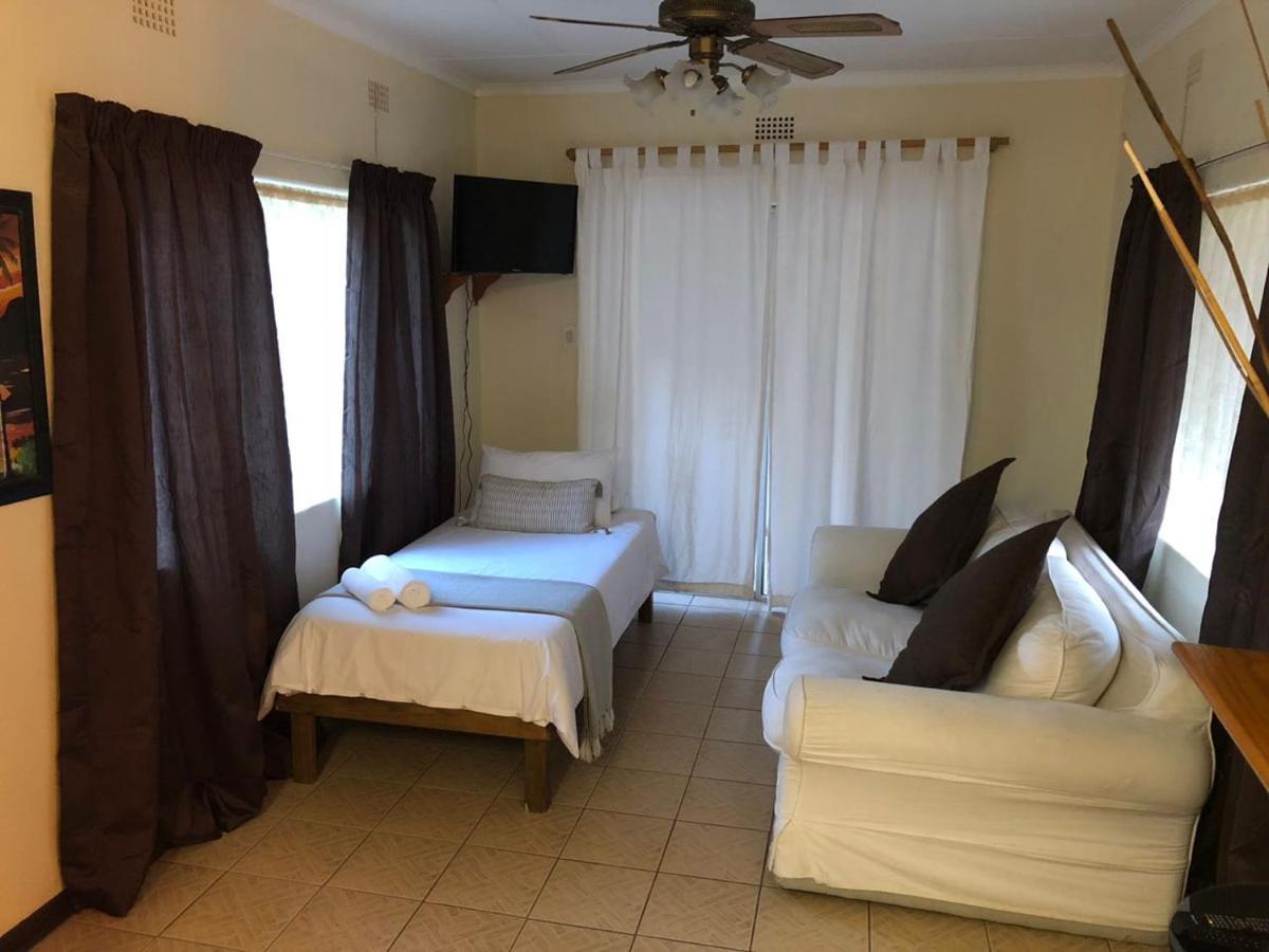 Casa Leitao Lodge พาลาบอร์วา ภายนอก รูปภาพ