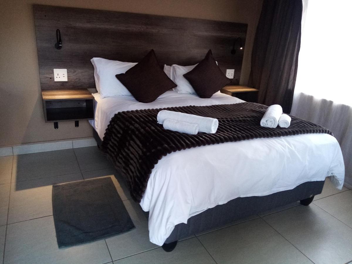 Casa Leitao Lodge พาลาบอร์วา ภายนอก รูปภาพ