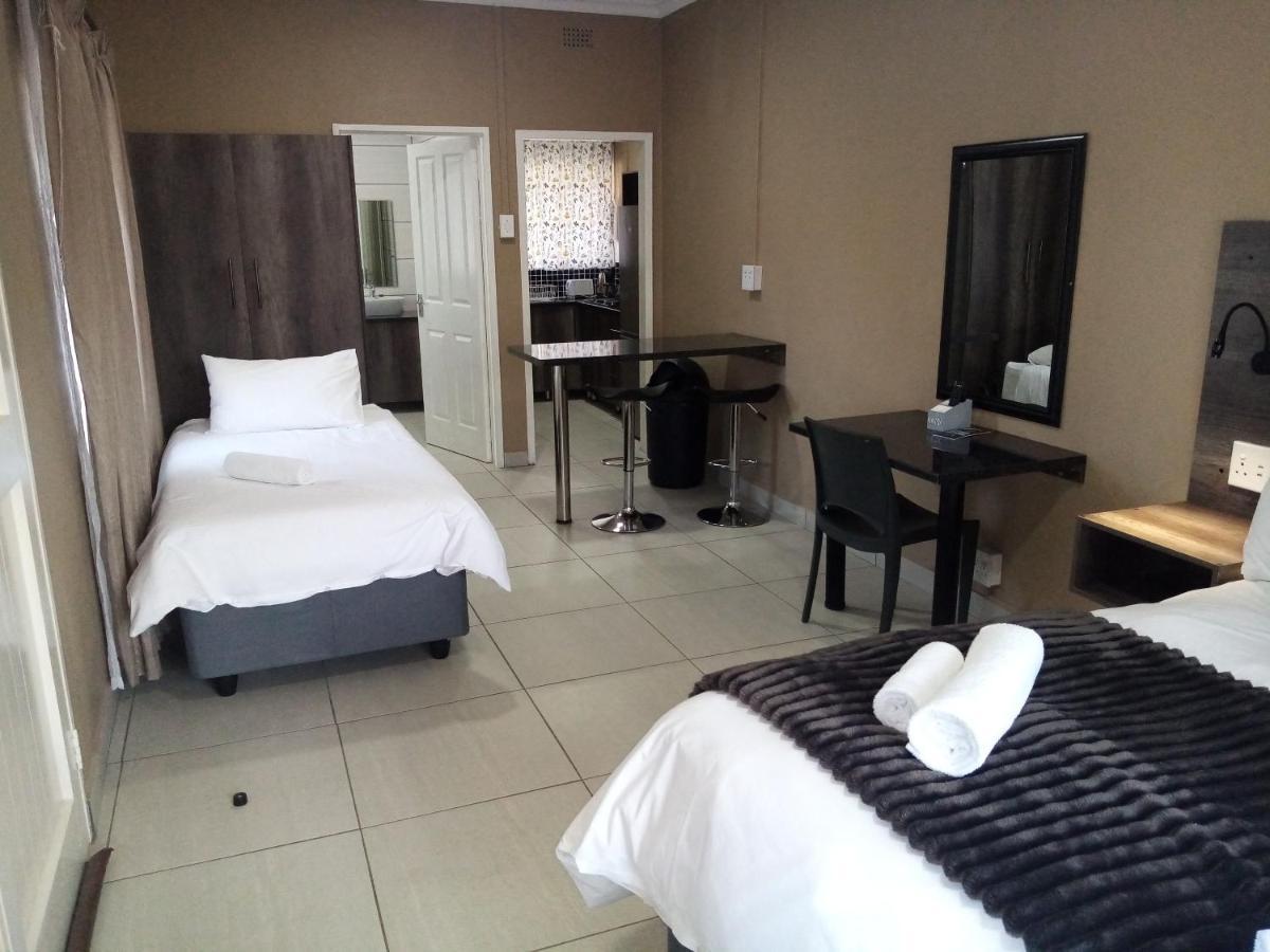 Casa Leitao Lodge พาลาบอร์วา ภายนอก รูปภาพ