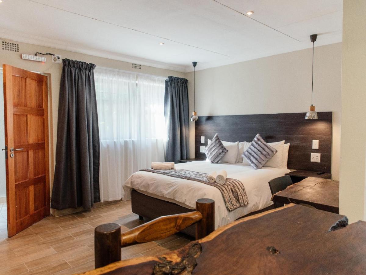 Casa Leitao Lodge พาลาบอร์วา ภายนอก รูปภาพ